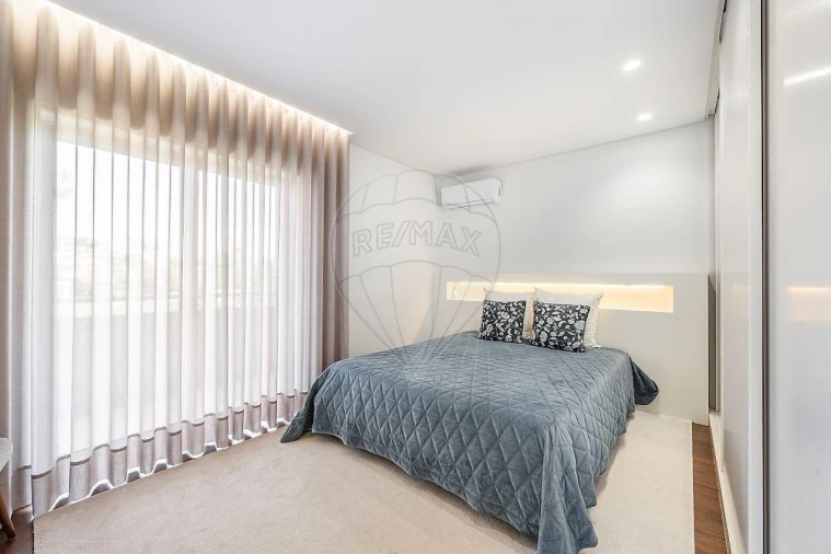 Apartamento T3 para Venda em Vila Nova de Famalicão e Calendário Foto 12