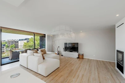 Apartamento T2 para Venda em Braga (Maximinos, Sé e Cividade)