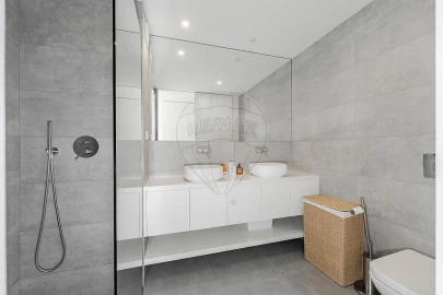 Apartamento T2 para Venda em Braga (Maximinos, Sé e Cividade)