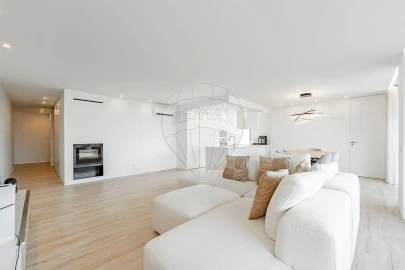 Apartamento T2 para Venda em Braga (Maximinos, Sé e Cividade)
