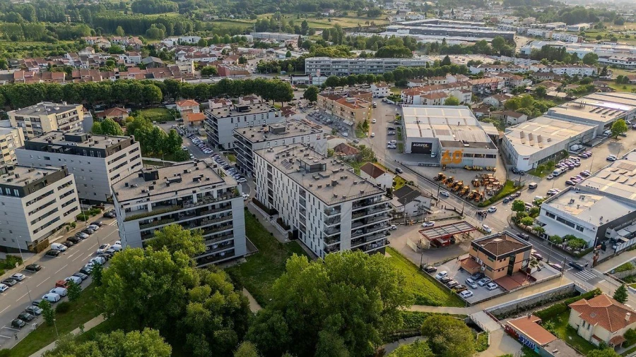 Apartamento T2 para Venda em Braga (Maximinos, Sé e Cividade) Foto 31