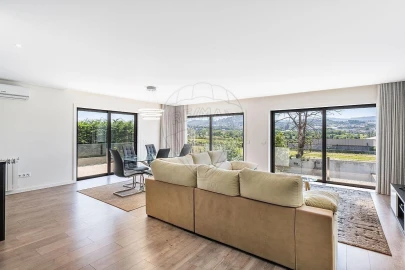 Moradia T4 para Venda em Braga (Maximinos, Sé e Cividade)