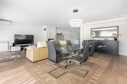 Moradia T4 para Venda em Braga (Maximinos, Sé e Cividade)
