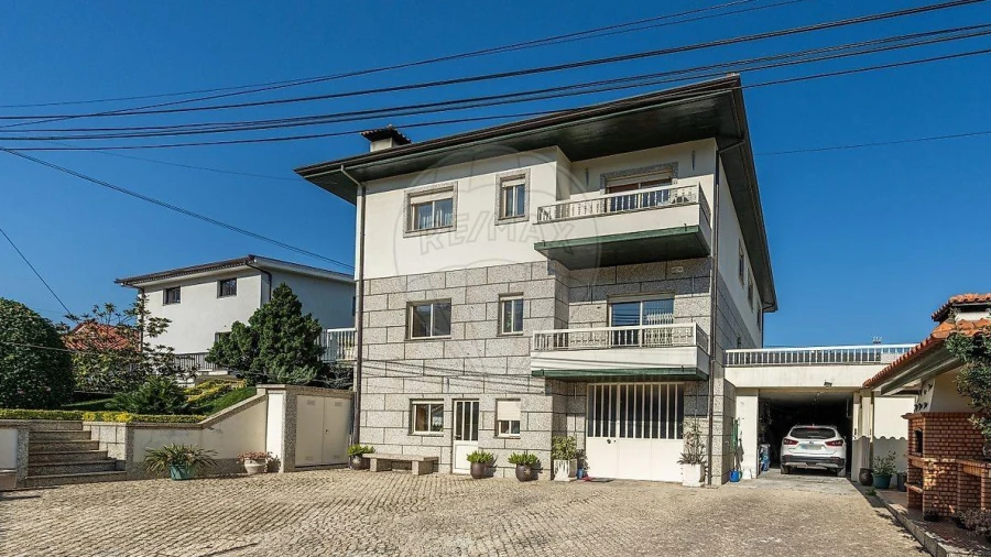 Moradia T3 para Venda em Mesão Frio