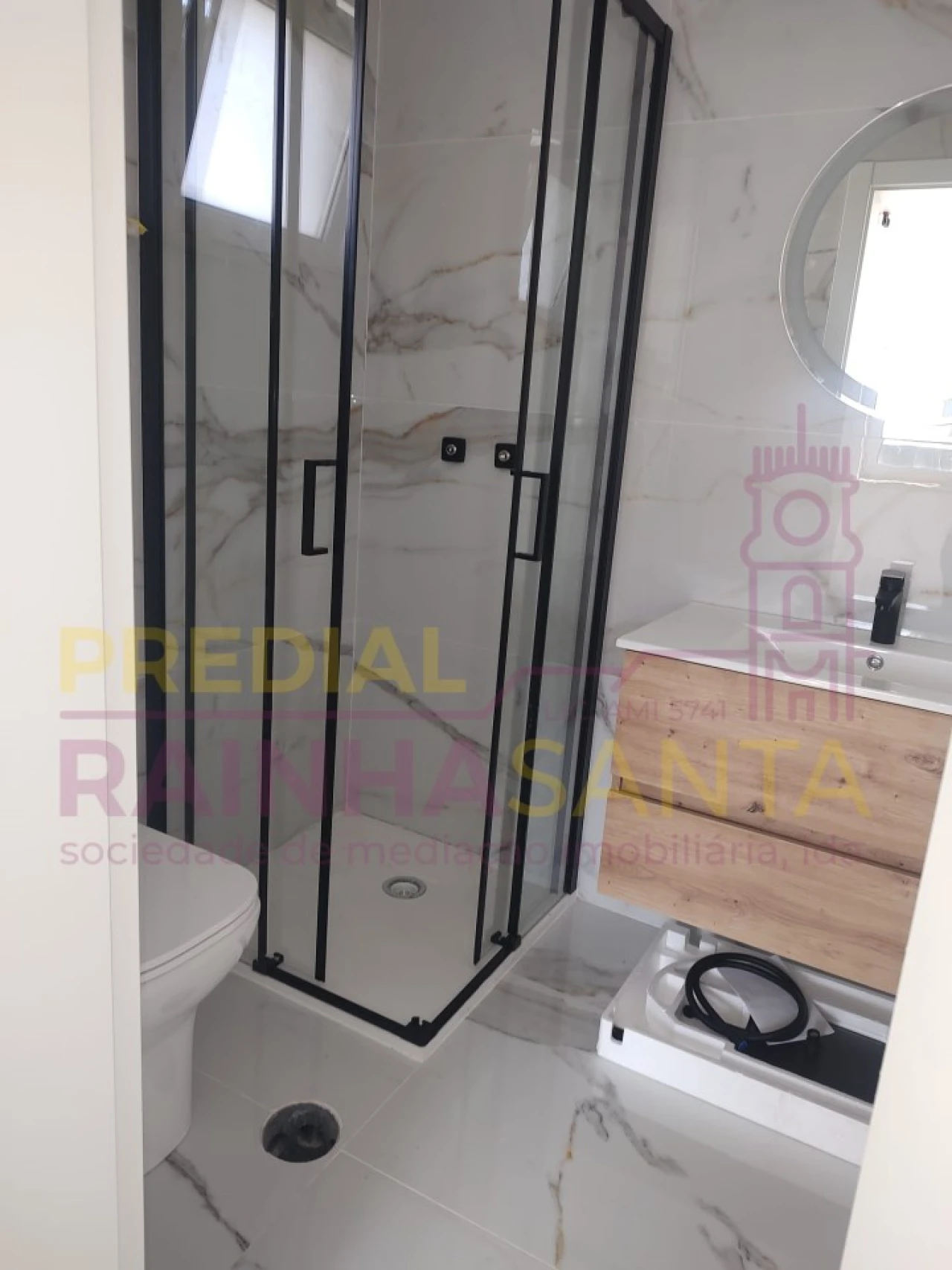 Moradia T3 para Venda em Santa Clara e Castelo Viegas Foto 12
