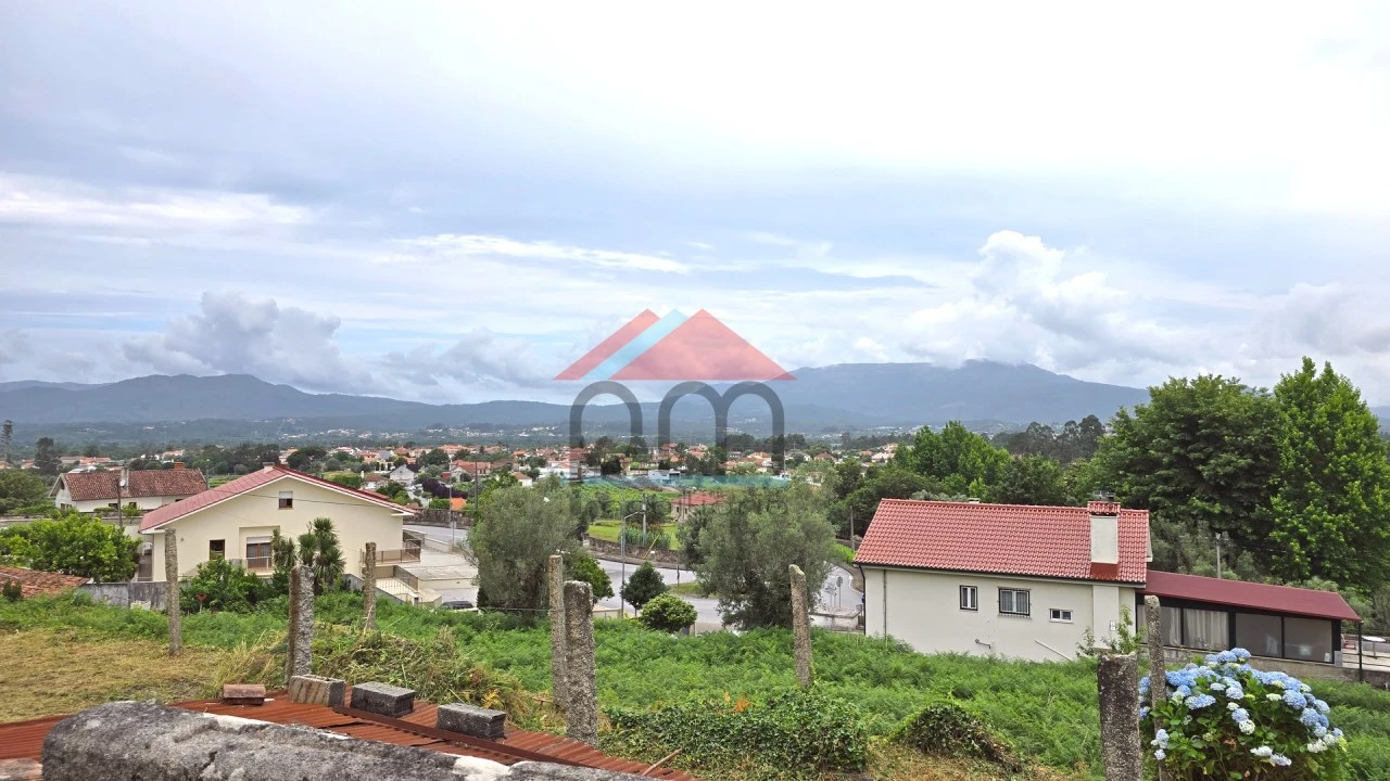 Terreno para Venda em Geraz do Lima (Santa Maria, Santa Leocádia, Moreira), Deão Foto 4