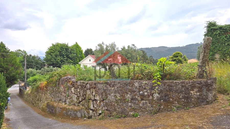 Terreno para Venda em Geraz do Lima (Santa Maria, Santa Leocádia, Moreira), Deão Foto 9