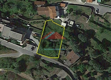 Terreno para Venda em Geraz do Lima (Santa Maria, Santa Leocádia, Moreira), Deão
