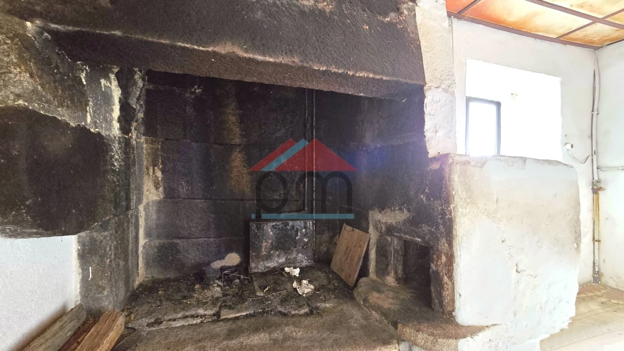 Moradia para Venda em Geraz do Lima (Santa Maria, Santa Leocádia, Moreira), Deão Foto 7