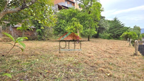 Moradia para Venda em Geraz do Lima (Santa Maria, Santa Leocádia, Moreira), Deão