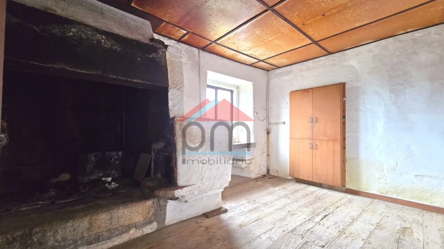Moradia para Venda em Geraz do Lima (Santa Maria, Santa Leocádia, Moreira), Deão Foto 5