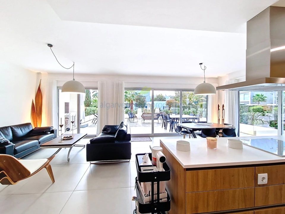 Apartamento T3 para Venda em Albufeira e Olhos de Água Foto 20