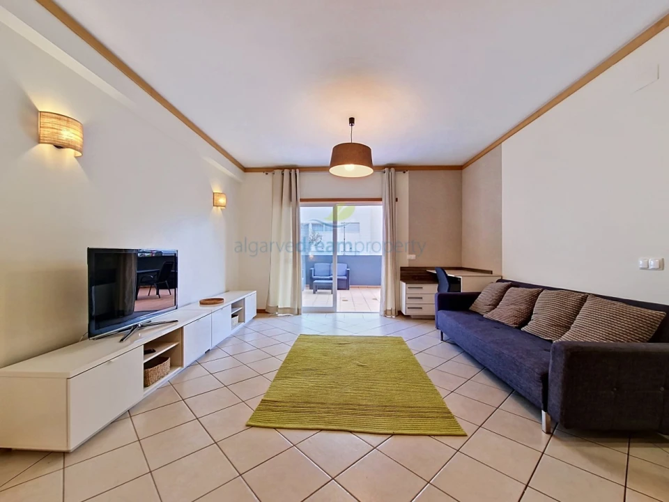 Apartamento T1 para Venda em Albufeira e Olhos de Água Foto 2