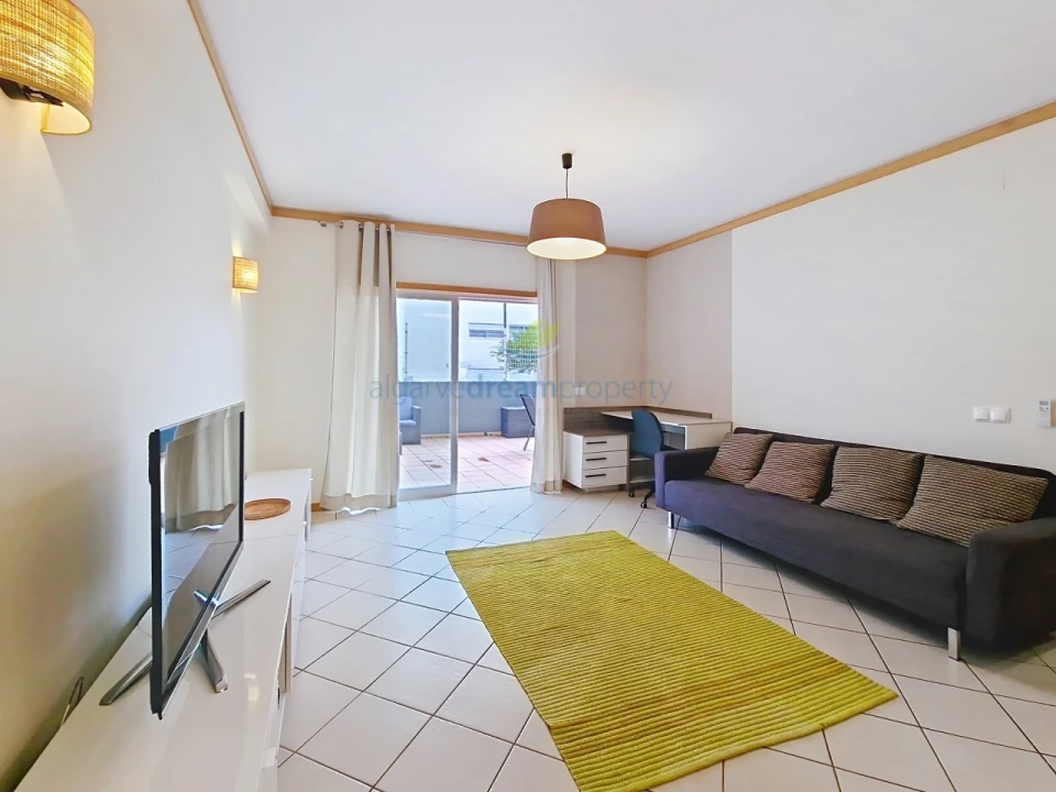 Apartamento T1 para Venda em Albufeira e Olhos de Água Foto 1