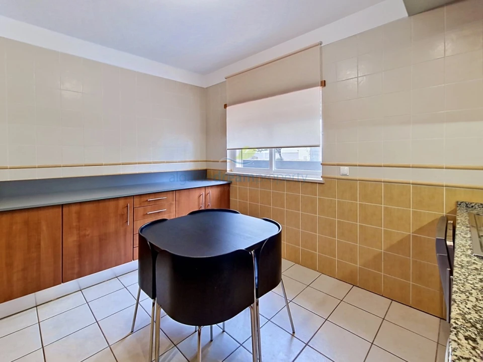 Apartamento T1 para Venda em Albufeira e Olhos de Água Foto 12