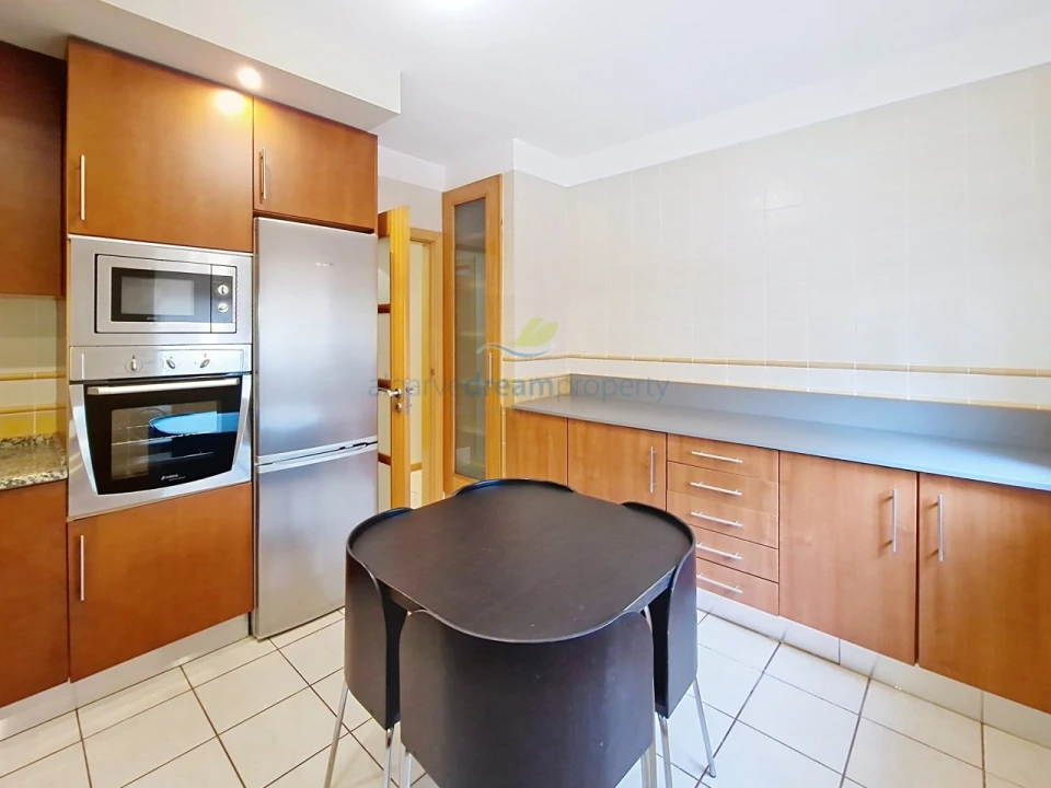 Apartamento T1 para Venda em Albufeira e Olhos de Água Foto 13