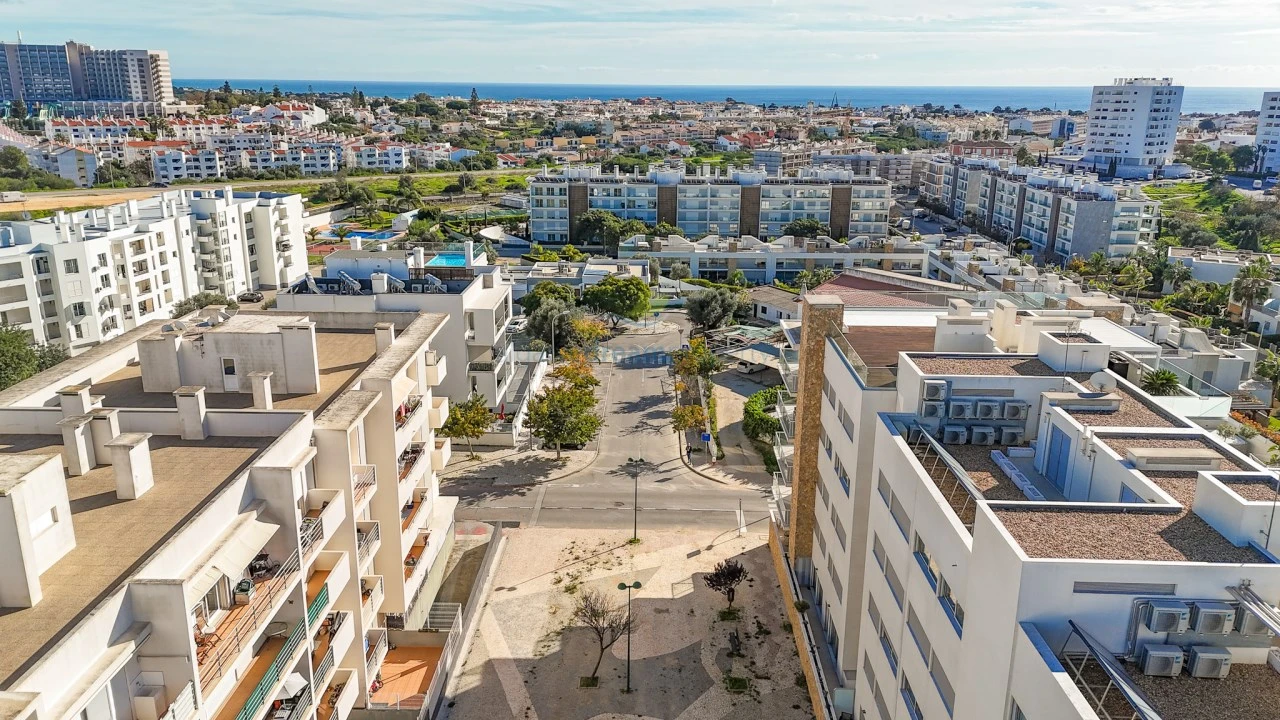 Apartamento T1 para Venda em Albufeira e Olhos de Água Foto 22