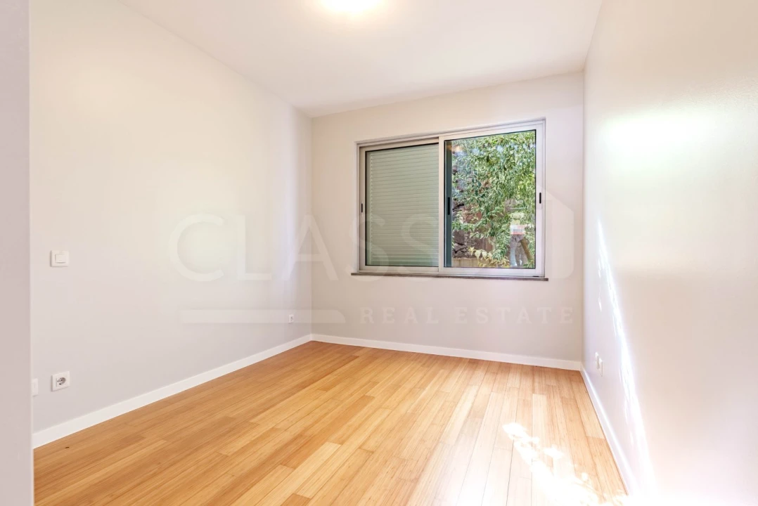 Apartamento T2 para Venda em São Martinho Foto 12