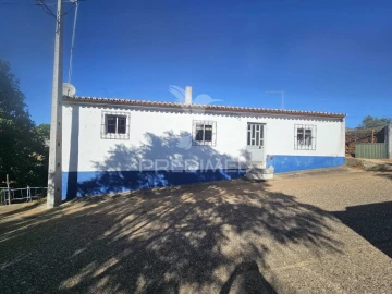 Moradia T3 para Venda em Serpa (Salvador e Santa Maria)