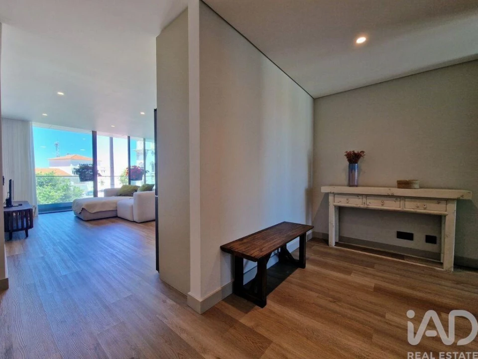 Apartamento T2 para Arrendamento em Faro (Sé e São Pedro) Foto 15