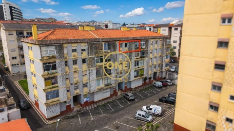 Apartamento T3 para Venda em Ponta Delgada (São Pedro)