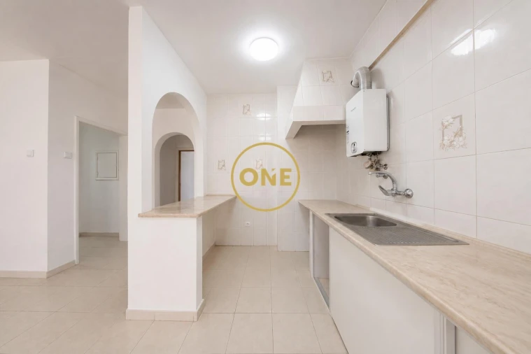 Apartamento T3 para Venda em Ponta Delgada (São Pedro) Foto 3