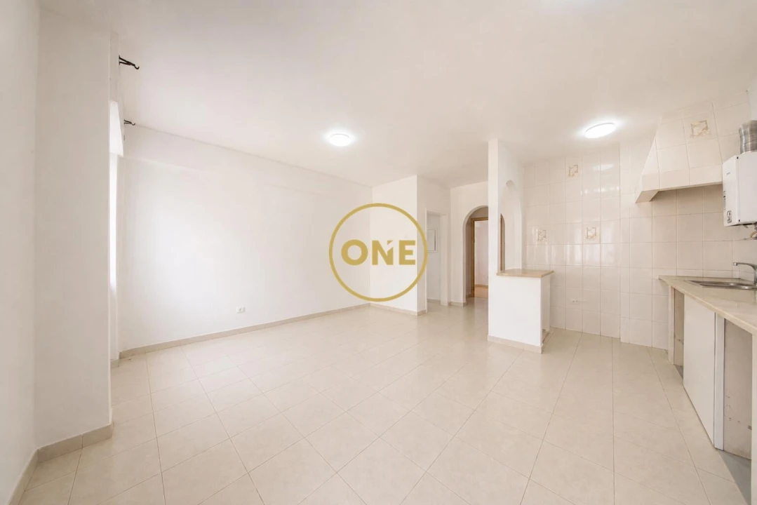 Apartamento T3 para Venda em Ponta Delgada (São Pedro) Foto 2