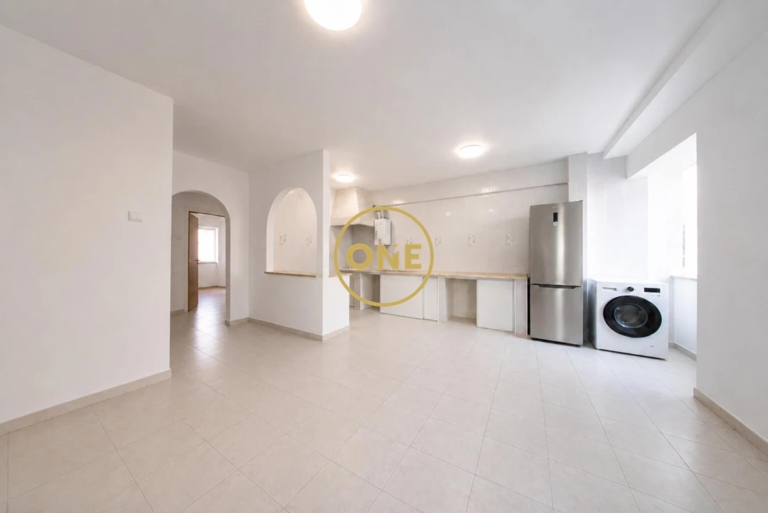 Apartamento T3 para Venda em Ponta Delgada (São Pedro) Foto 1