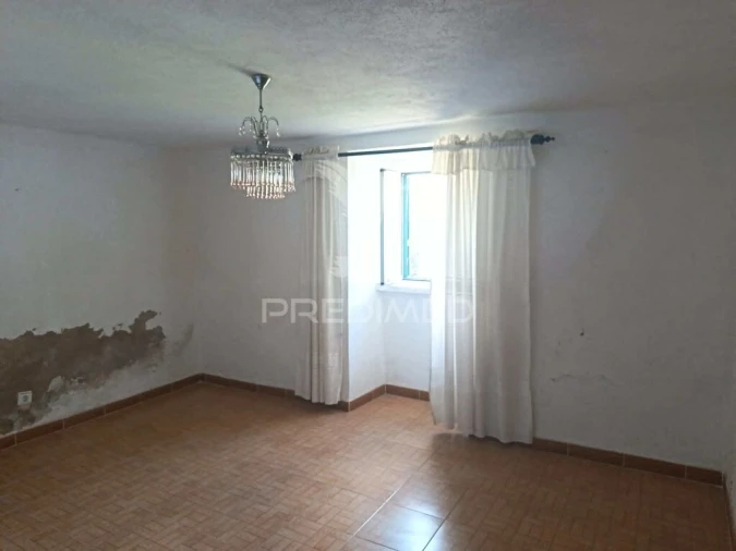 Moradia T5 para Venda em Reguengo e São Julião Foto 10