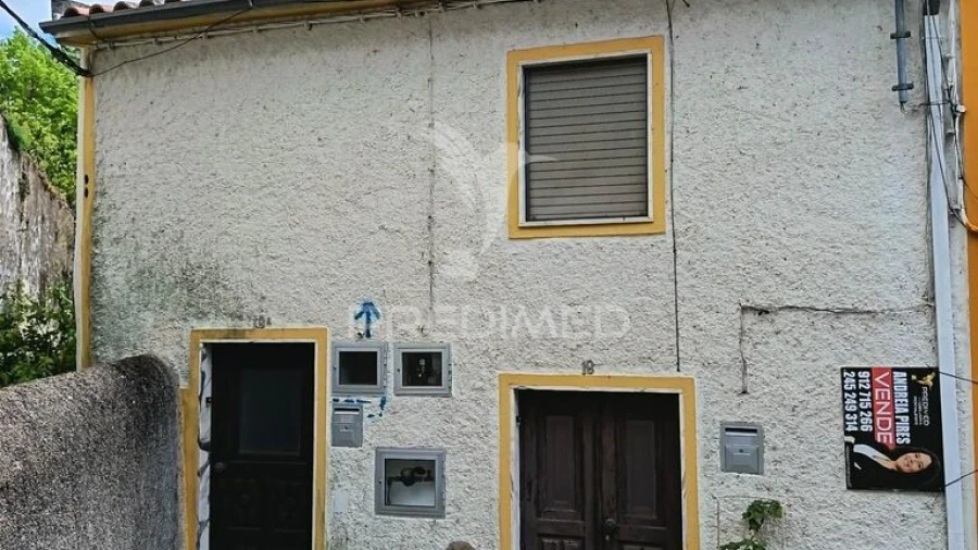 Moradia T5 para Venda em Reguengo e São Julião