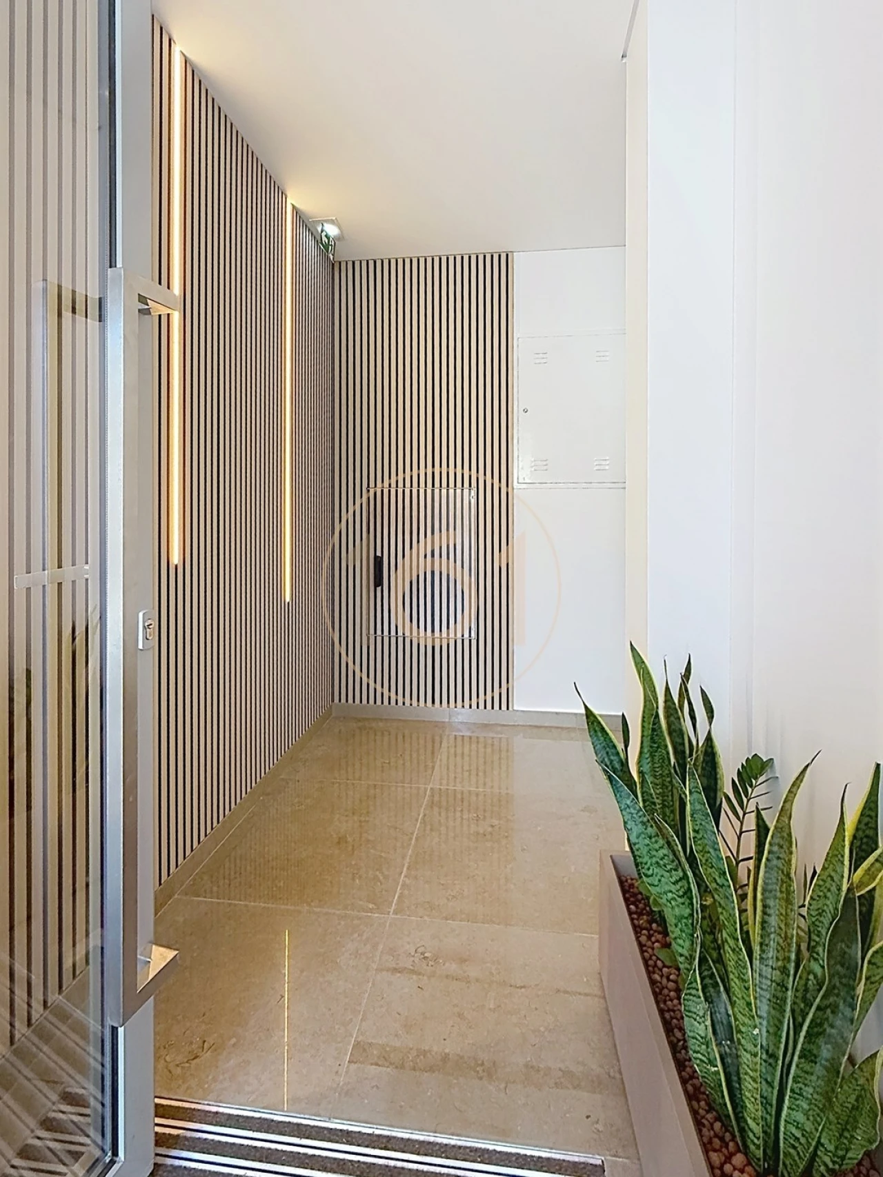 Apartamento T2 para Arrendamento em Lordelo do Ouro e Massarelos Foto 23