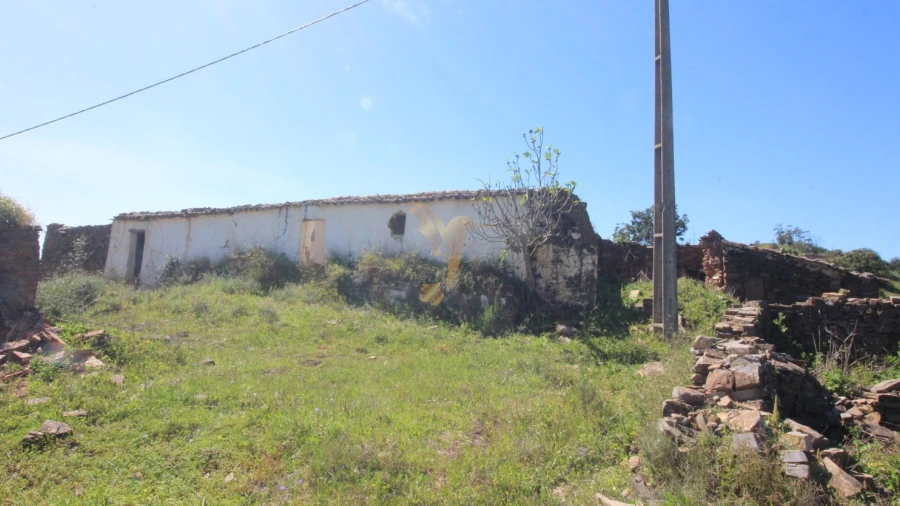Terreno para Venda em São Bartolomeu de Messines