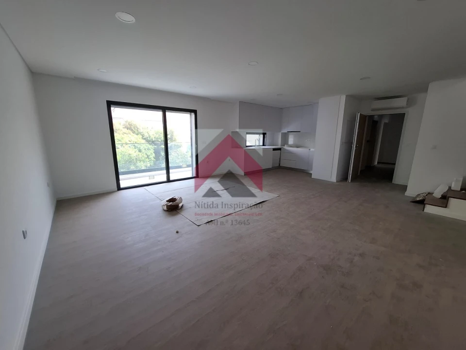 Apartamento T2 para Venda em Esgueira Foto 5