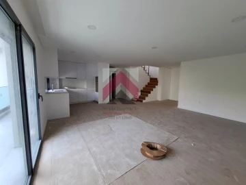 Apartamento T2 para Venda em Esgueira