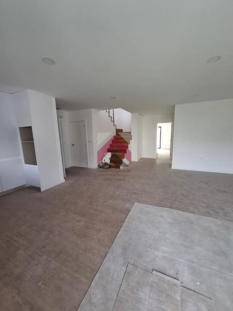 Apartamento T2 para Venda em Esgueira
