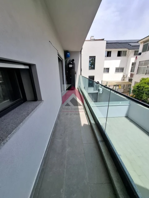 Apartamento T2 para Venda em Esgueira