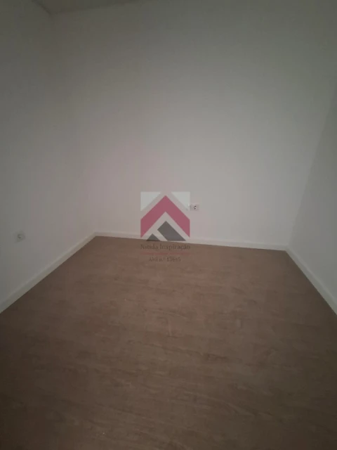 Apartamento T2 para Venda em Esgueira