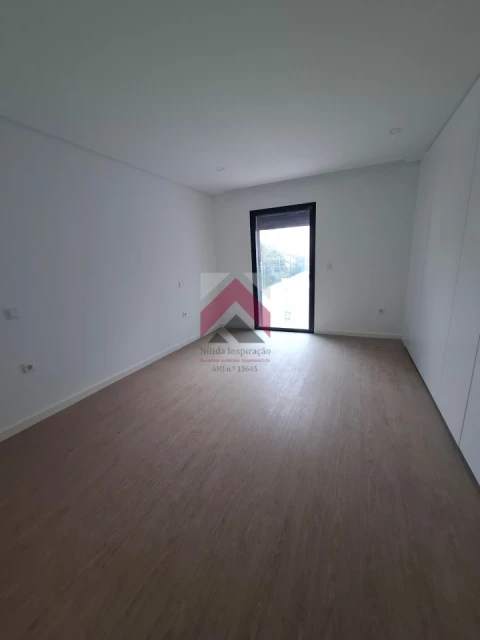 Apartamento T2 para Venda em Esgueira