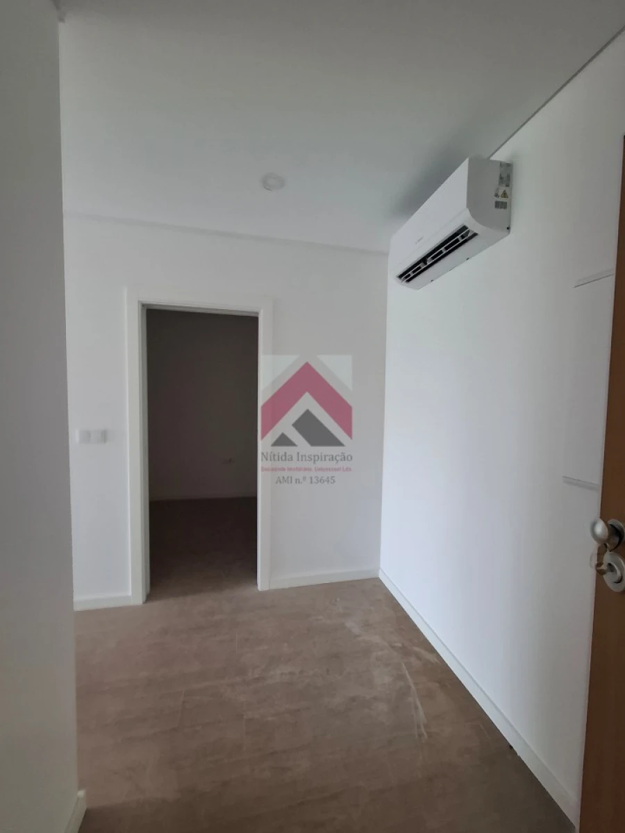 Apartamento T2 para Venda em Esgueira Foto 7
