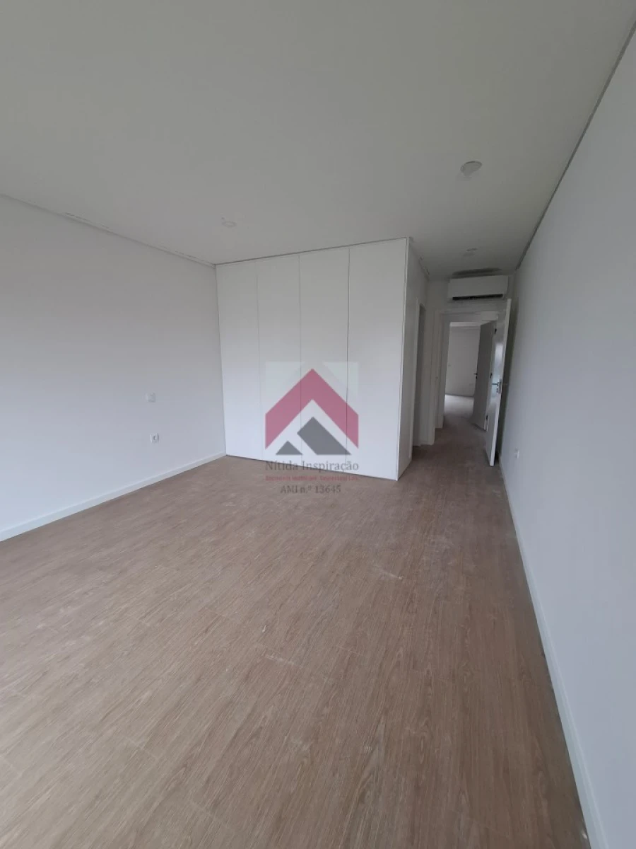 Apartamento T2 para Venda em Esgueira Foto 16