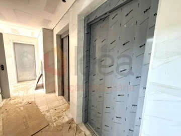Apartamento T2 para Venda em Seixal, Arrentela e Aldeia de Paio Pires