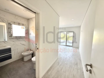 Apartamento T3 para Venda em Seixal, Arrentela e Aldeia de Paio Pires