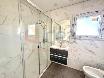 Apartamento T3 para Venda em Seixal, Arrentela e Aldeia de Paio Pires