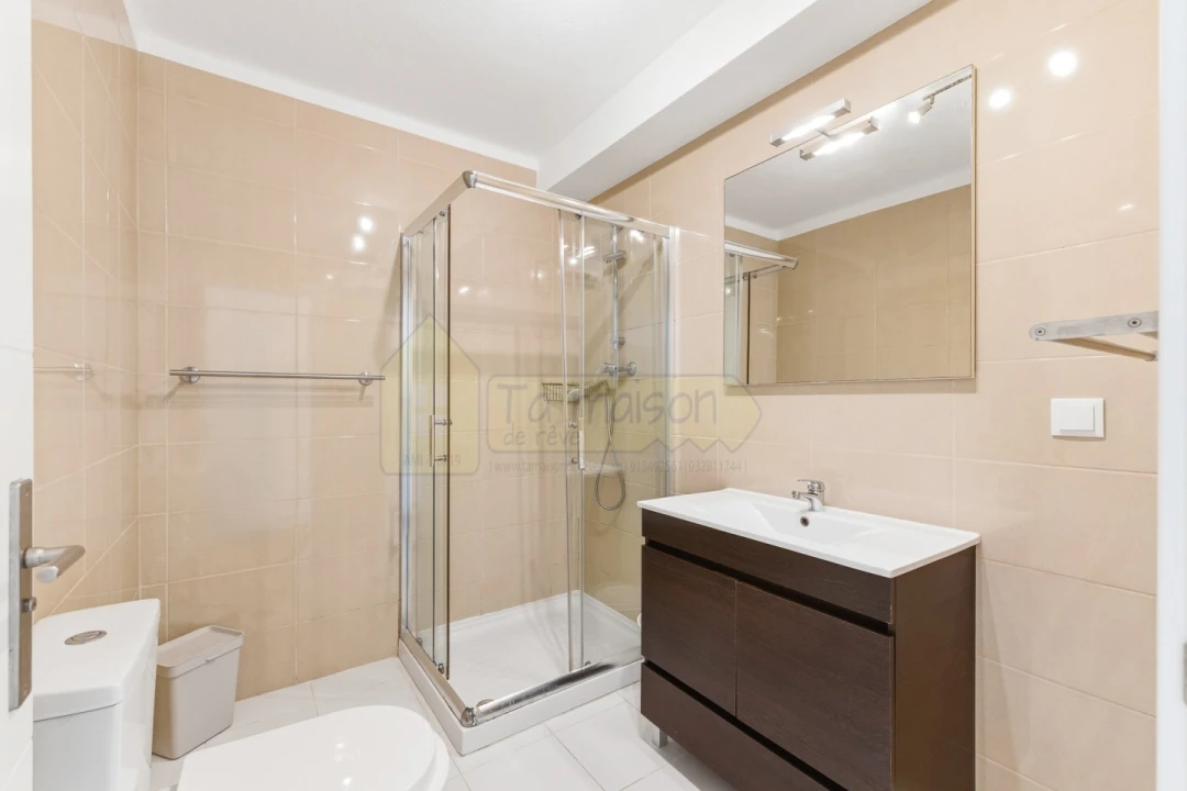 Moradia T7 para Venda em Boliqueime Foto 20