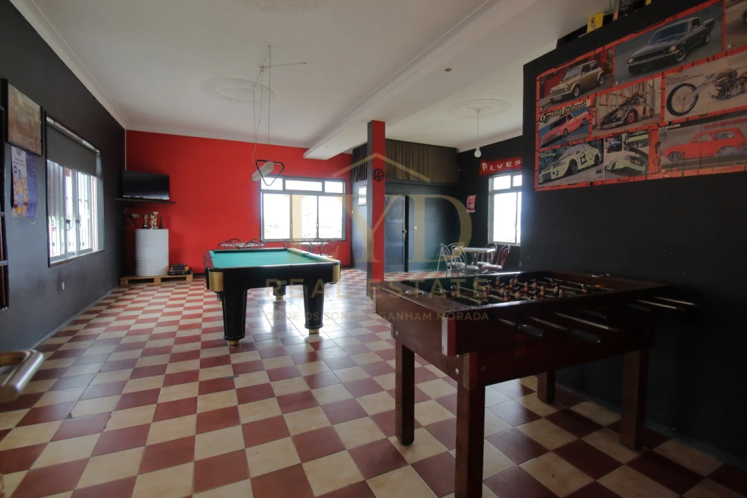 Negócio para Arrendamento em Canelas Foto 10