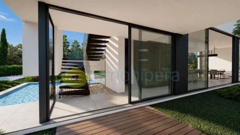 Moradia T4 para Venda em Quarteira