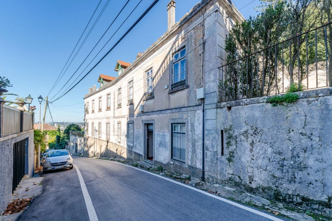 Moradia T6 para Venda em Agualva e Mira-Sintra Foto 35