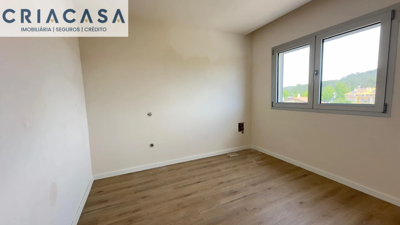 Apartamento T3 para Venda em Abraveses Foto 15