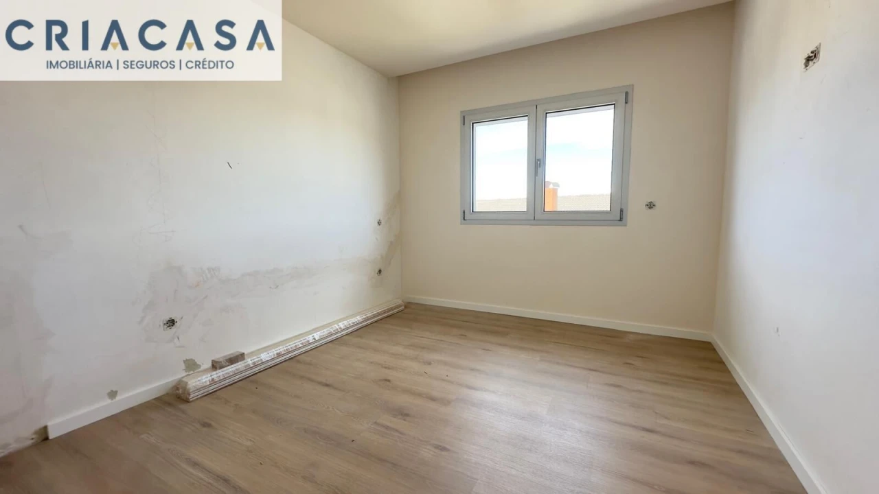 Apartamento T3 para Venda em Abraveses Foto 20
