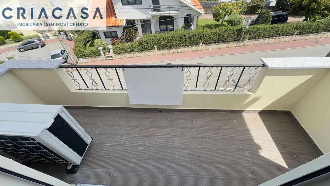 Apartamento T3 para Venda em Abraveses Foto 27